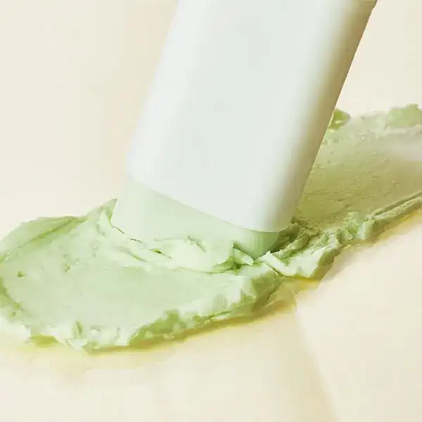 ヨモギ UVケア サンスティック 18g (SPF 50+ PA++++) 詳細イメージ 1